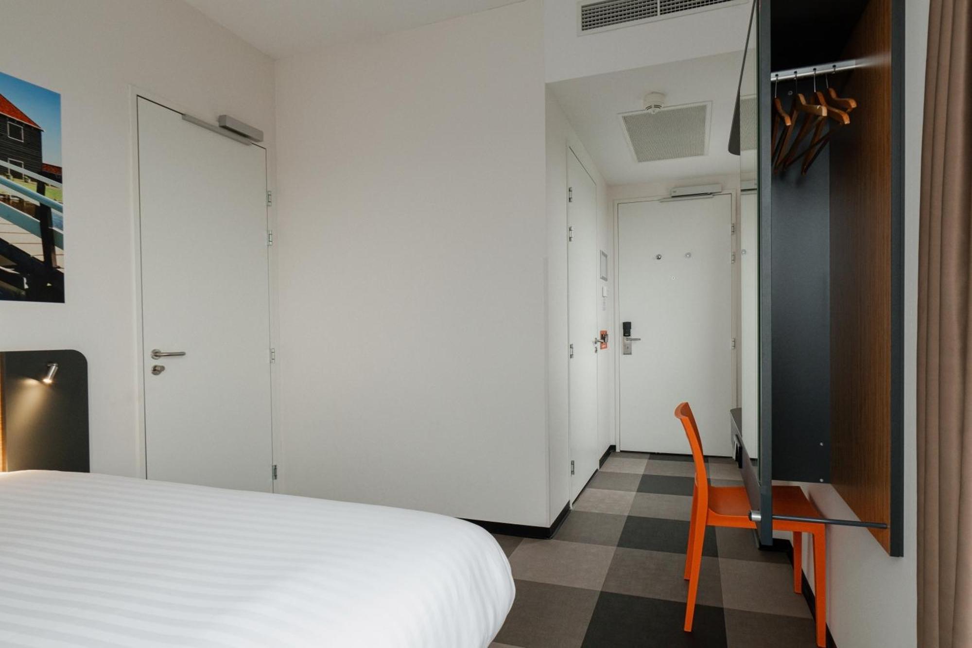 Easyhotel Amsterdam Zaandam Exterior photo